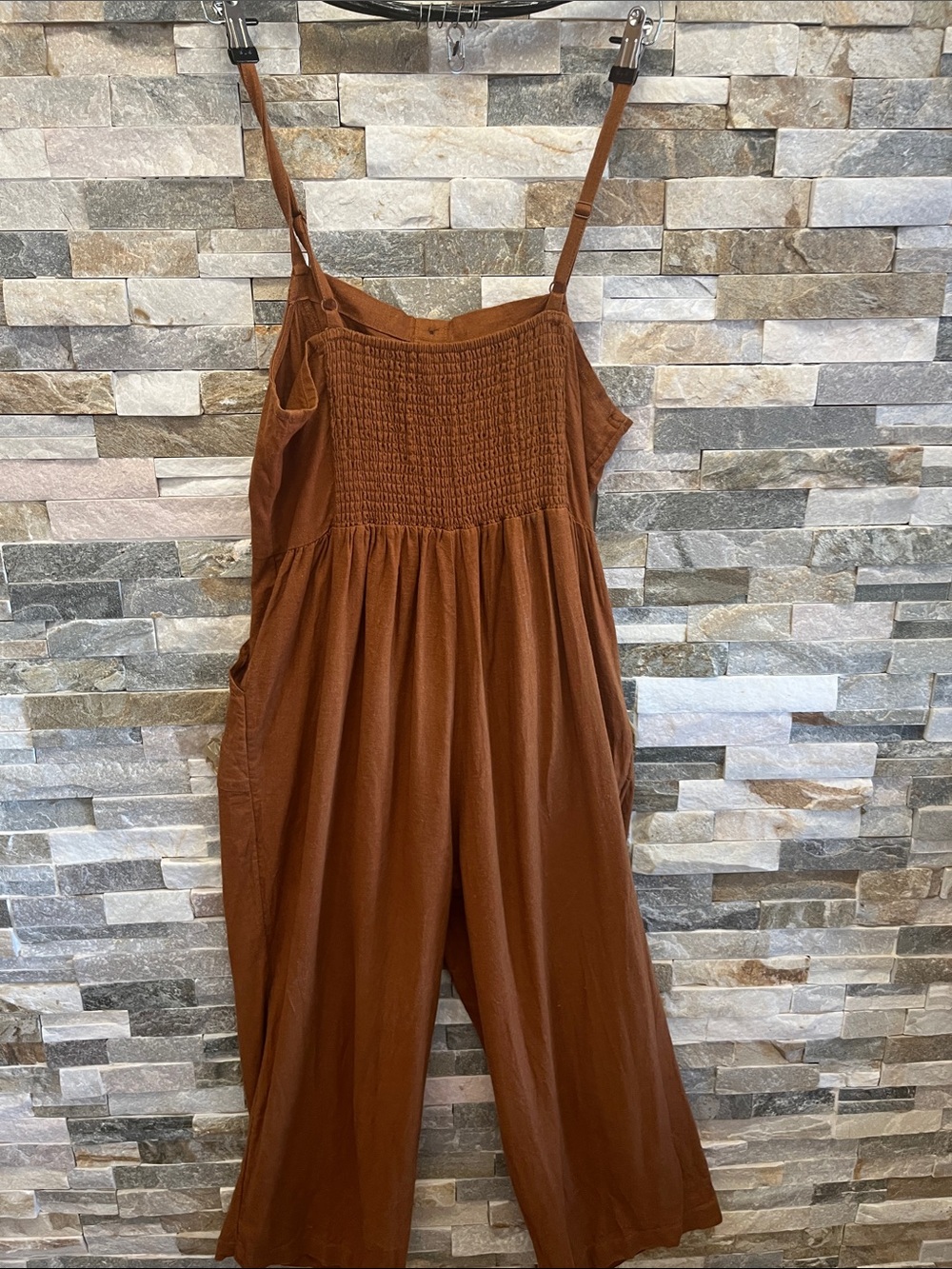 Old Navy Rust-Brown Wide-Leg Linen-Blend Jumpsuit with Buttons - Picture 6 of 16